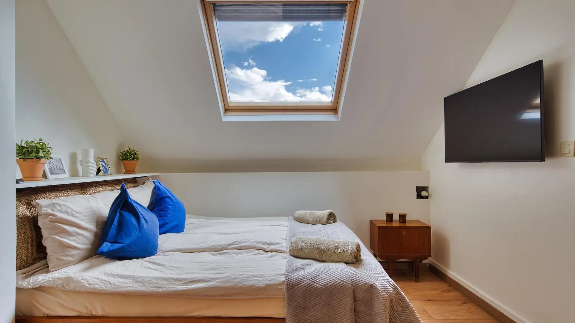 Bed & Breakfast Comenstay Brussels Anderlecht Belgium